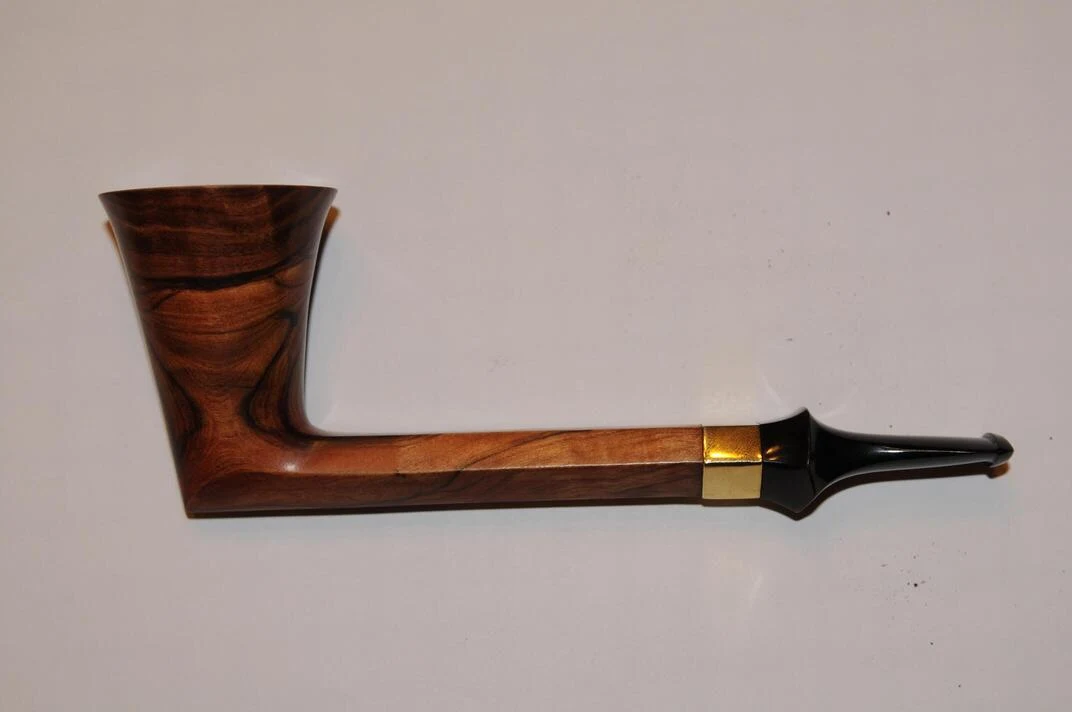 The first prize, a beautiful pipe created by Peter Khatcherian, our pipemaker