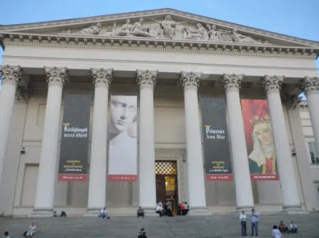 The PCoLeb participates in the Académie Internationale de la Pipe's annual conference at the Hungarian National Museum in Budapest